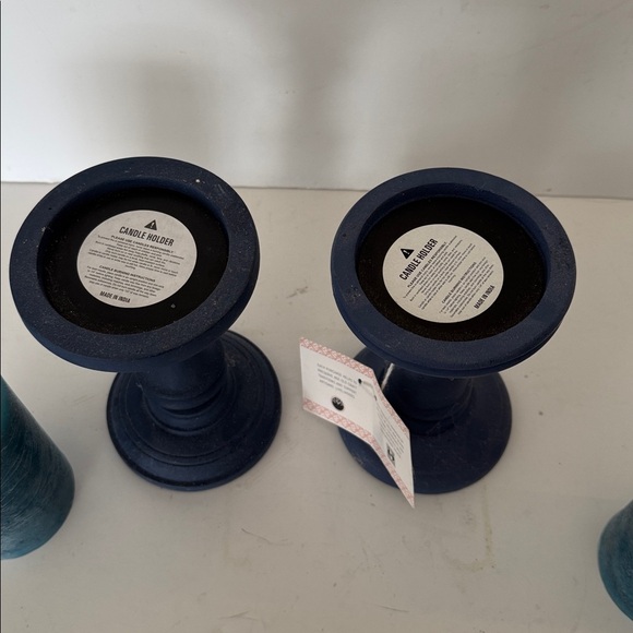 Blue Candle Holders NEW with tags with Blue Candles that are PRELOVED - Picture 6 of 9